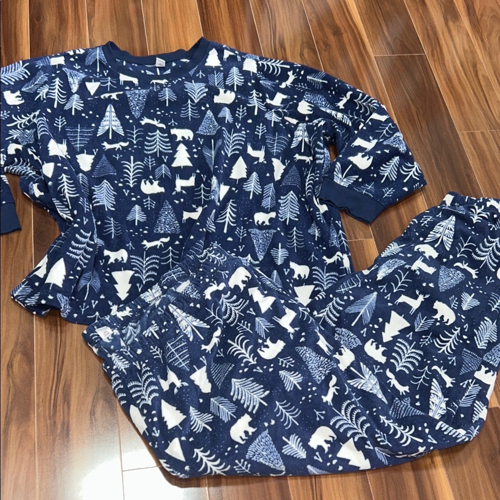 4X Old Navy fleece pajama set
